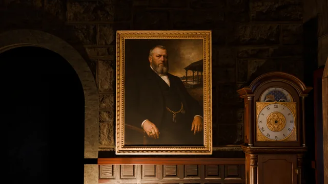 The portrait in the hall, watching the stairs